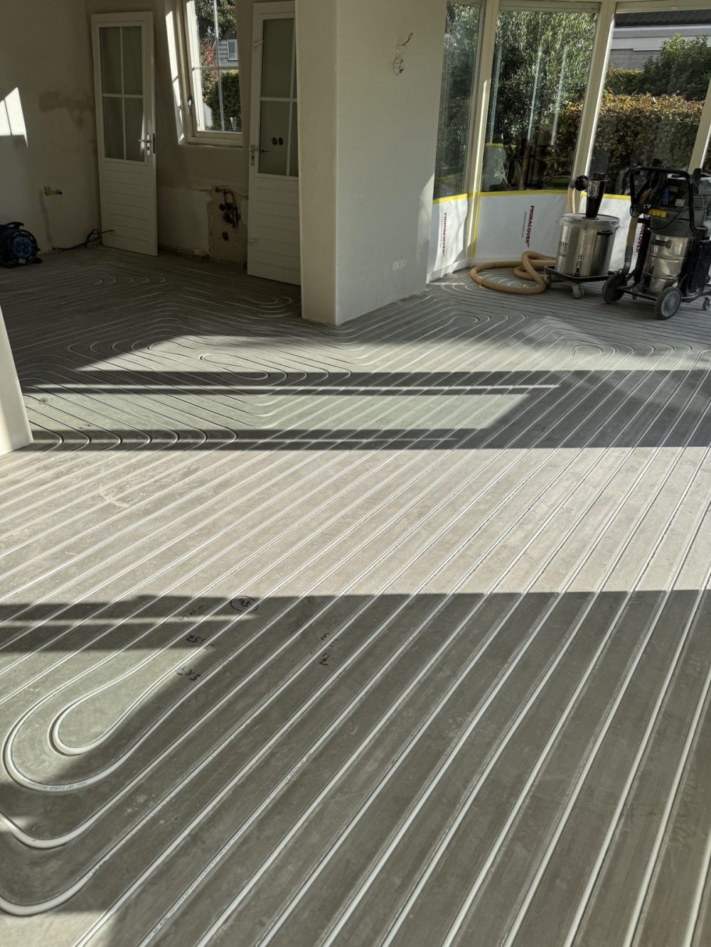 vloerverwarming leggen Bosmans Afbouw bv Flevoland